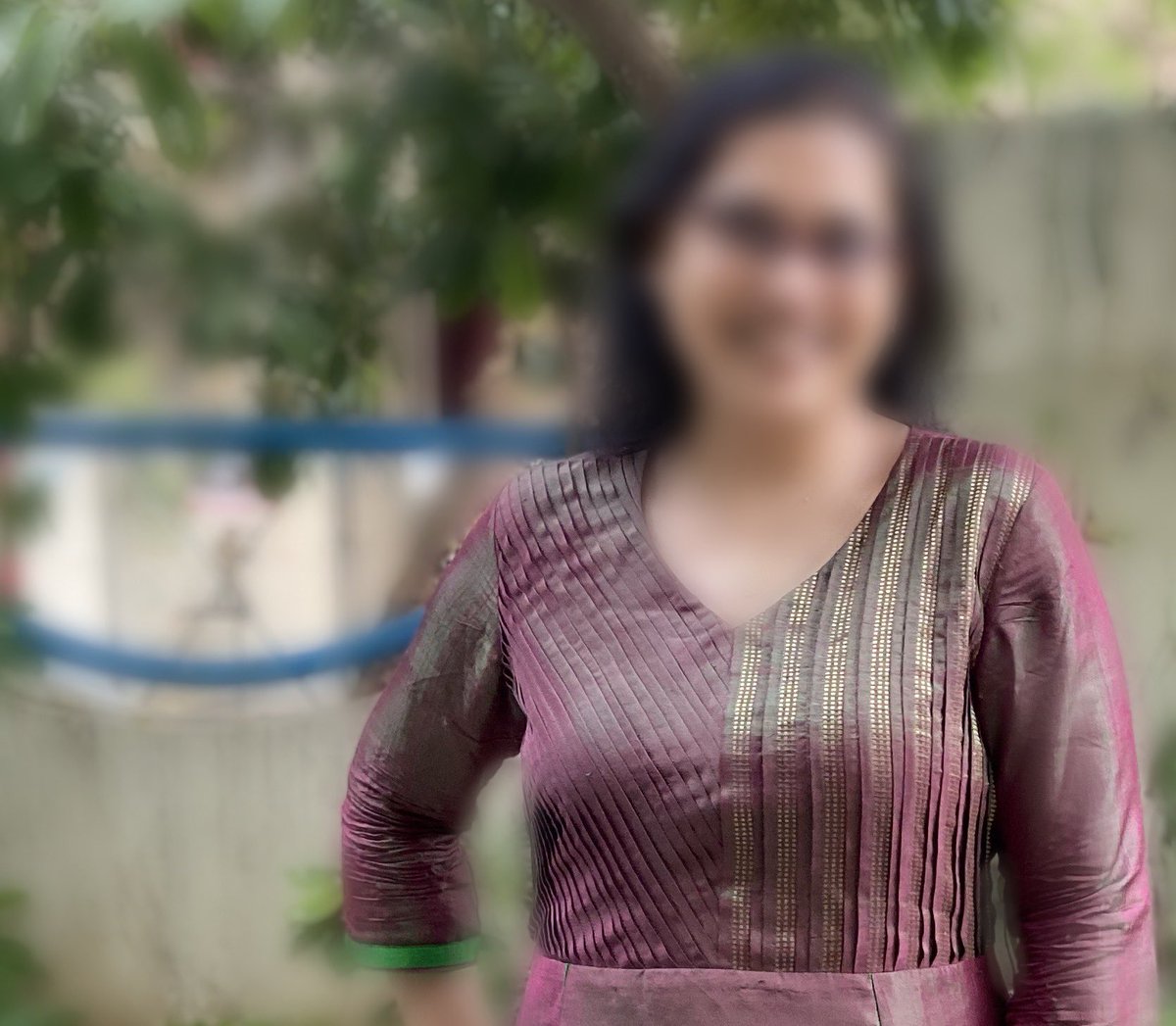 houseofnarissa's tweet photo. Swipe to see details!! 
Kanchipuram Silk Saree Converted to a beautiful evening gown!! ✨✨

DM @house_of_narissa for your sustainable couture needs!! 

Convert beautiful sarees and any garment to something state of the art!! 
Introducing our Sustainable Couture work! https://t.co/yDNNCsqqgW