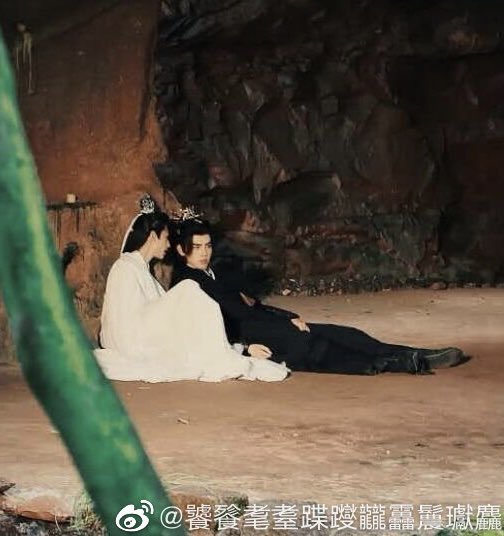 jayjaydonuts's tweet image. Haoyixing will broadcast from Tencent Vip 6 episodes per week total 50 episodes for 3 months till June. 

#Immortality #haoyixing #LuoYunxi #ChenFeiyu #ArthurChen #FeiYunXi #RanWan #二哈和他的白猫师尊 #HuskyandHisWhiteCatShizun 
#陈飞宇 #罗云熙  #飞云熙 #chinesedrama #bromance