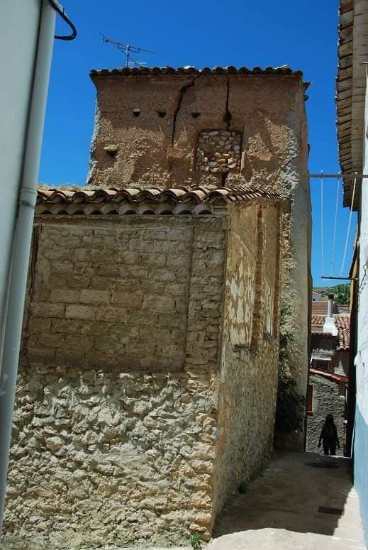 Visita al Torreón de #Obon, una fortificación a preservar.