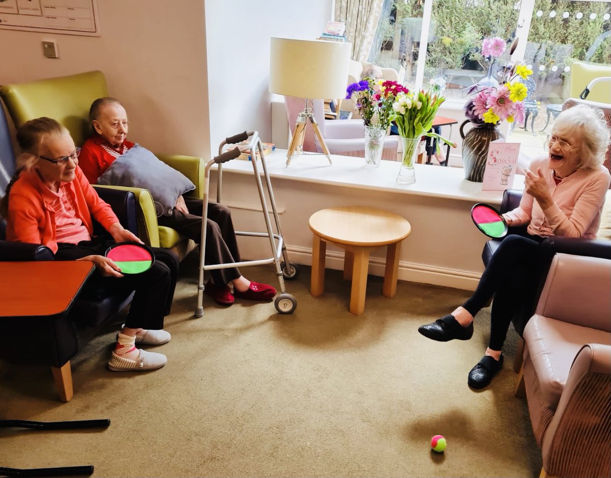 GoldendaleHouse's tweet photo. Happy Wednesday everyone! 🤩

We hope you're having a great week so far... 😍

#GoldendaleFamily #CareHomesUK #CareHomeActivities #Staffordshire #StokeOnTrent https://t.co/If5Z9K3RSD