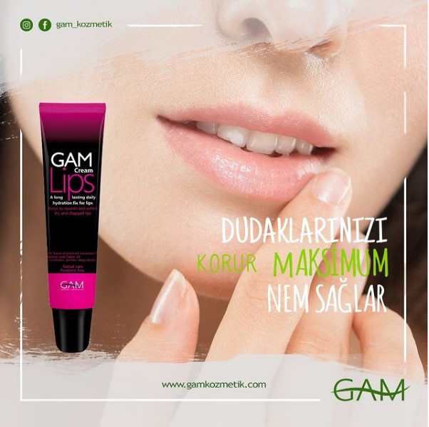 Gam Lips Krem, içerdiği özel bir takım doğal bileşenler sayesinde dudaklarınızı kurumaya ve çatlamaya karşı korur.
Dudakları kuru ve soğuk hava, rüzgâr, güneş gibi olumsuz dış etkenlere karşı koruma altına alır.