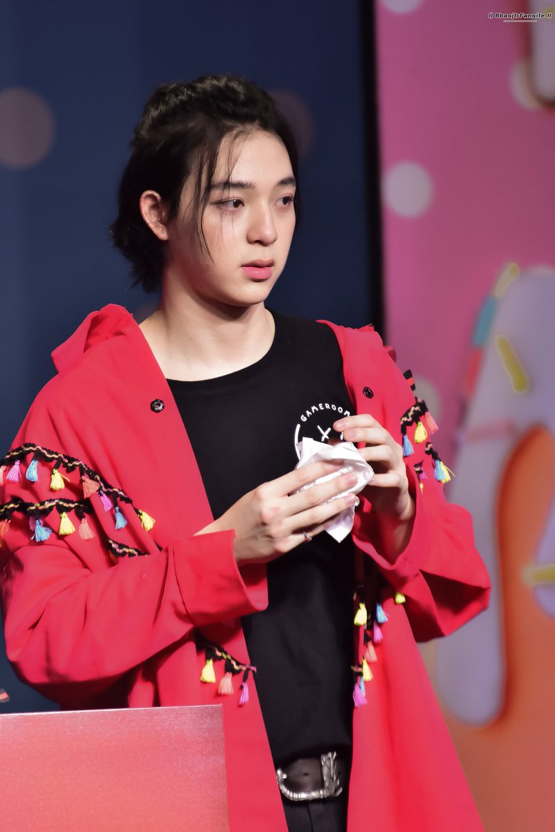 BBASJTR_FANSITE's tweet photo. 13032021~
#บาสเด็กอ้วนที่แท้จริง
#allBASTurtle42
@basjtr https://t.co/klfogsTDEg