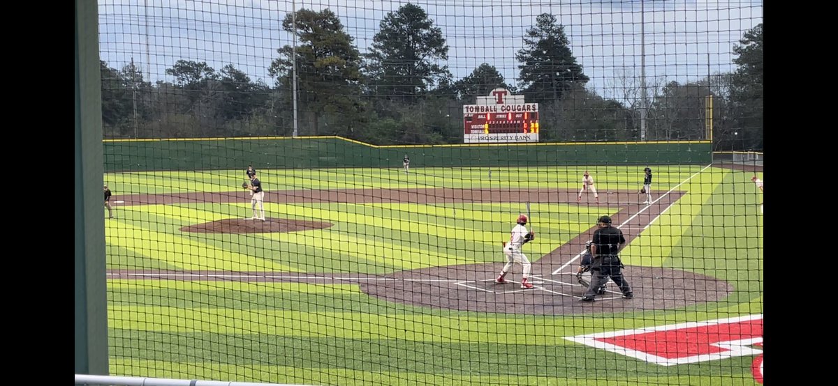 alliewill2024's tweet photo. Great game @Munchie_Eason_1  tonight.  Way to win your first district game! #futurecardinal ❤️🤍❤️🖤#outiesruninthefam #tomballbaseball https://t.co/wBgyMldcaX