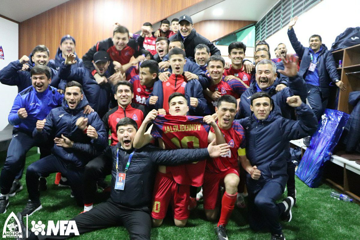 AndijanFc's tweet photo. Ғалабаа қувончи 😍🔥 https://t.co/ThwMytDZ1p