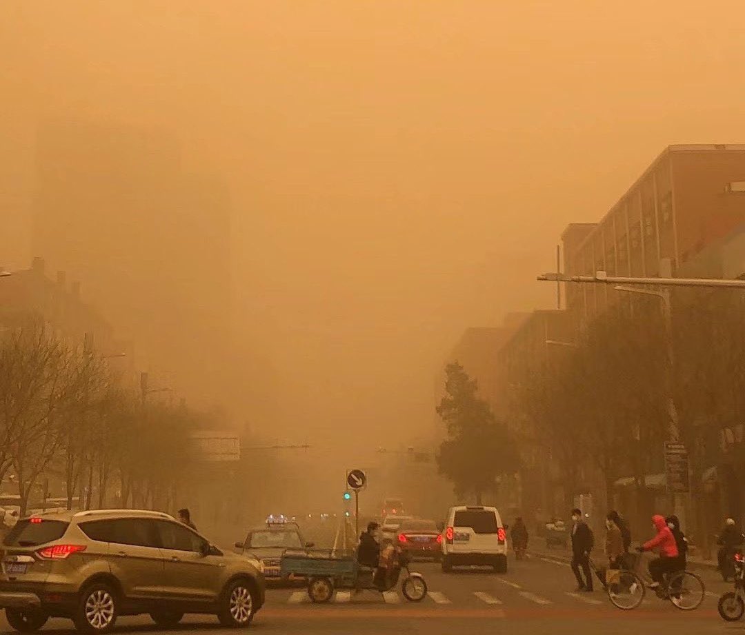 さいとう なるき 頑張れ頑張れできるできる絶対できる頑張れもっとやれって やれる気持ちの問題だ頑張れ頑張れそこだ そこで諦めるな絶対に頑張れ積極的にポジティブに頑張る頑張る 北京だって頑張ってるんだから