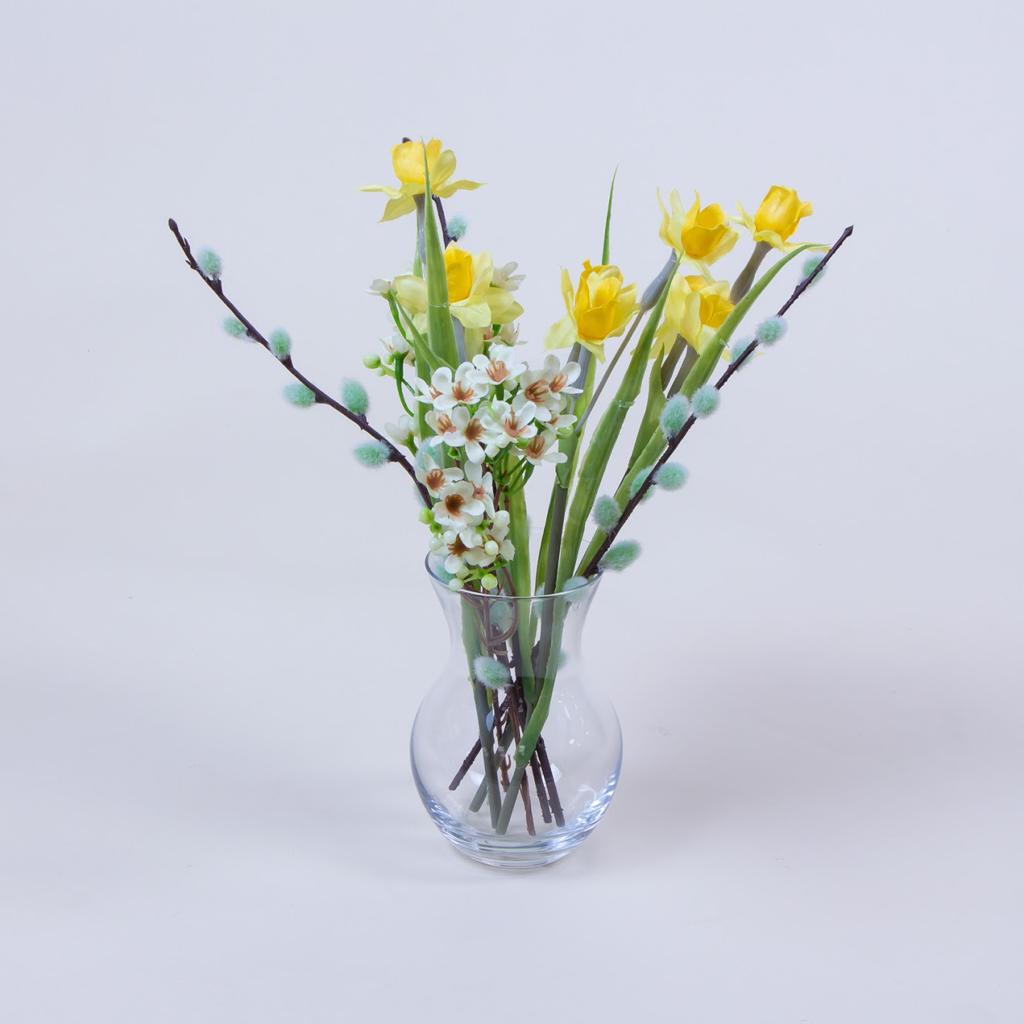 peonyjuliebates's tweet image. It&apos;s @qvcuk day! Such a fabulous mix with something for everyone! From unique tea light holders to chic eye catching cubes (glass and marble!), we&apos;re extremely proud of this collection and we hope you love it as much as we do! See you live from Ruckley at 2pm! #peonyfauxflower