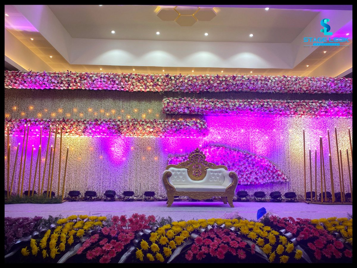 ProductionsLook's tweet image. How about having pastel decor for summer weddings❓‼️

Have a Wedding coming up?? Then plan your event with us! For enquiries DM or reach us @9804747377 for bookings.

Visit: stagelookproductions.com

#weddecor #colorfulflowers #intimateweddings #grandstagedecor #calmingdecor