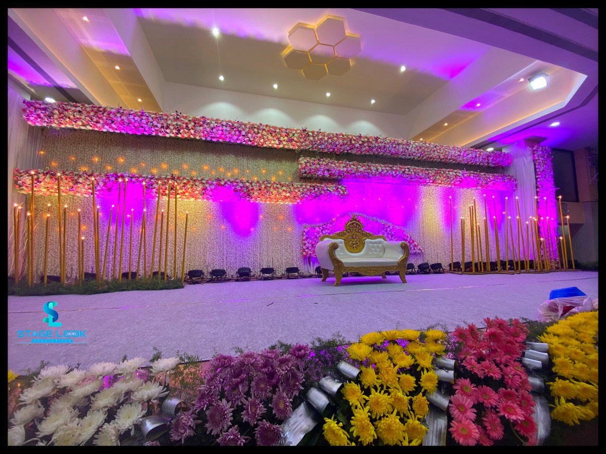 ProductionsLook's tweet image. How about having pastel decor for summer weddings❓‼️

Have a Wedding coming up?? Then plan your event with us! For enquiries DM or reach us @9804747377 for bookings.

Visit: stagelookproductions.com

#weddecor #colorfulflowers #intimateweddings #grandstagedecor #calmingdecor
