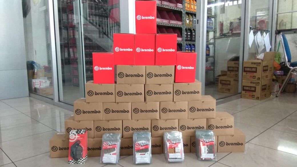 BREMBO brake pad ready ya guys... utk semua kaliper original dan semua merek motor...

#brembooembrakepad #brembooembali #semangatmotor 

Info lebih lanjut :
Semangat Motor, jl. Sunset road 33, seminyak. 
Telp. 0361 8476777
WA. 0822-3311-2211