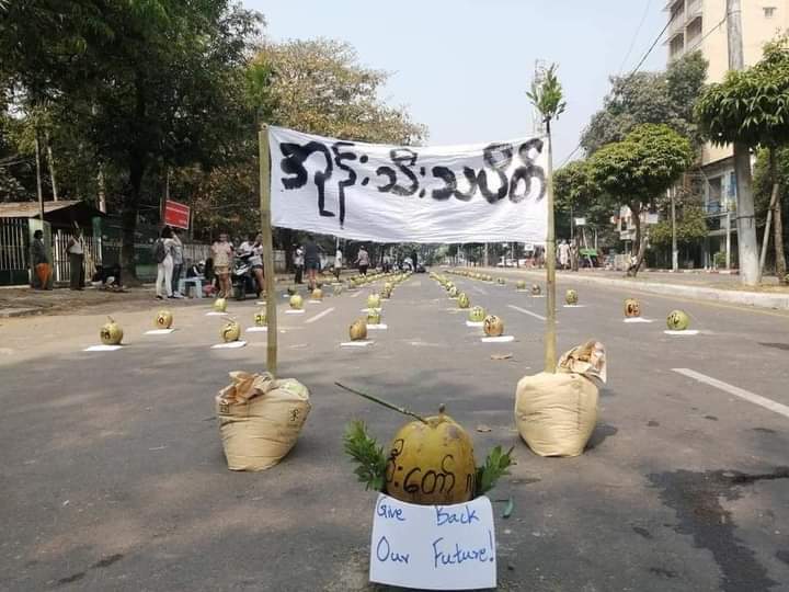 Coconuts Strike on Bargayar Road, Yangon. This's also a safe and creative way to protest. Be Safe Yangon.

RESTORE MOBILE DATA
#WhatsHappeningInMyanmar
#Mar17Coup