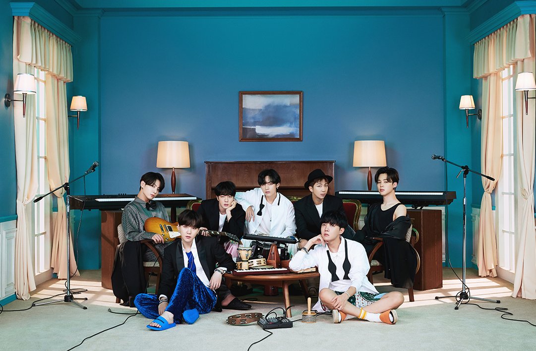 DKAMBinKorea's tweet photo. 덴마크의 권위있는 #가파프리슨 음악 시상식에서 #방탄소년단(@BTS_twt)이 2 개 부문에서 수상했습니다. 축하합니다! 🇩🇰🇰🇷의 활발한 문화 교류가 매우 인상적입니다. 올 한해 더욱 많은 상호 문화 사랑을 기대해 봅니다. 좋은 소식 알려준 @btsdanisharmy 감사합니다. https://t.co/AqAsrdNTOh