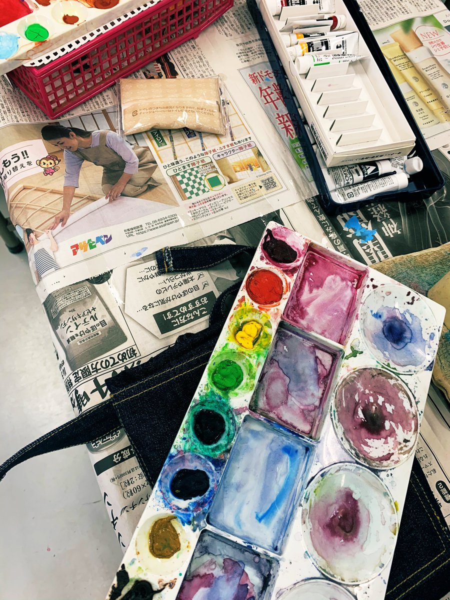 Art_hdk's tweet photo. 今日はクロッキーとクラブの紹介動画を制作しました！！👍
来週も頑張っていきましょう！😊 https://t.co/3jN3pWUN7N