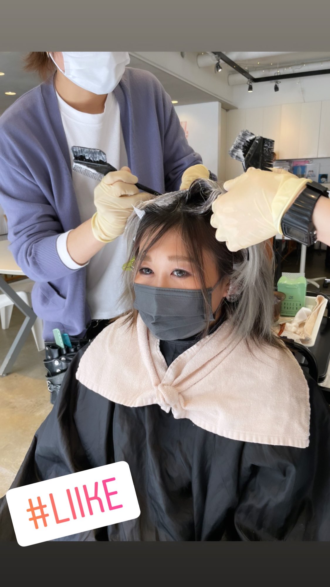小波 Konami 代官山にあるliikeさんでダブルカラーしていただきました 難しいヘアスタイルなのにすごく丁寧に落ちていく過程も楽しみなシルバーグレーっぽい色に 最後の仕上げは濡れ感のある大人っぽい感じに 男性のお客さんにも人気のお 小波 Konami 代官山にあるliikeさんでダブルカラーしていただきました 難しいヘアスタイルなのにすごく丁寧に落ちていく過程も楽しみなシルバーグレーっぽい色に 最後の仕上げは濡れ感のある大人っぽい感じに 男性のお客さんにも人気のお