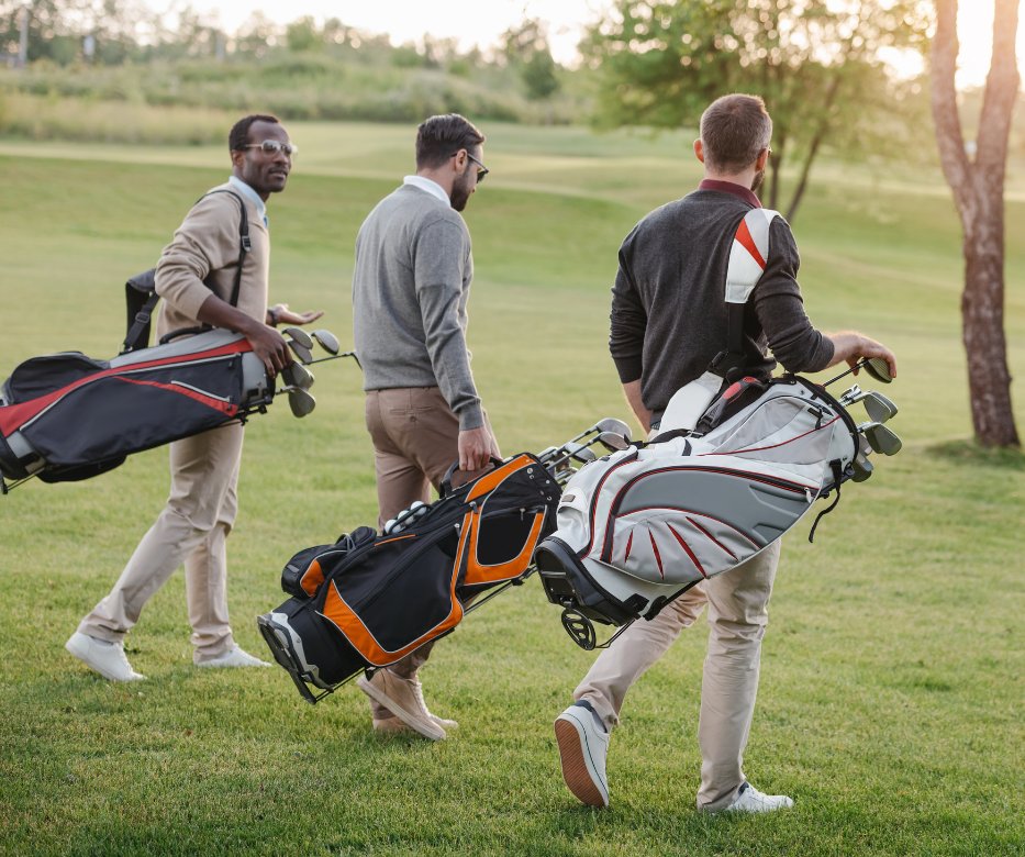 Don't forget you can now book a 4 ball on the Golf Course.  ⛳
Get booking on 01236860720 or email 
 Golf@dbhglasgowwesterwood.com  📲✉️

#golf #almarosehotels # golfday #springiscoming #4ball