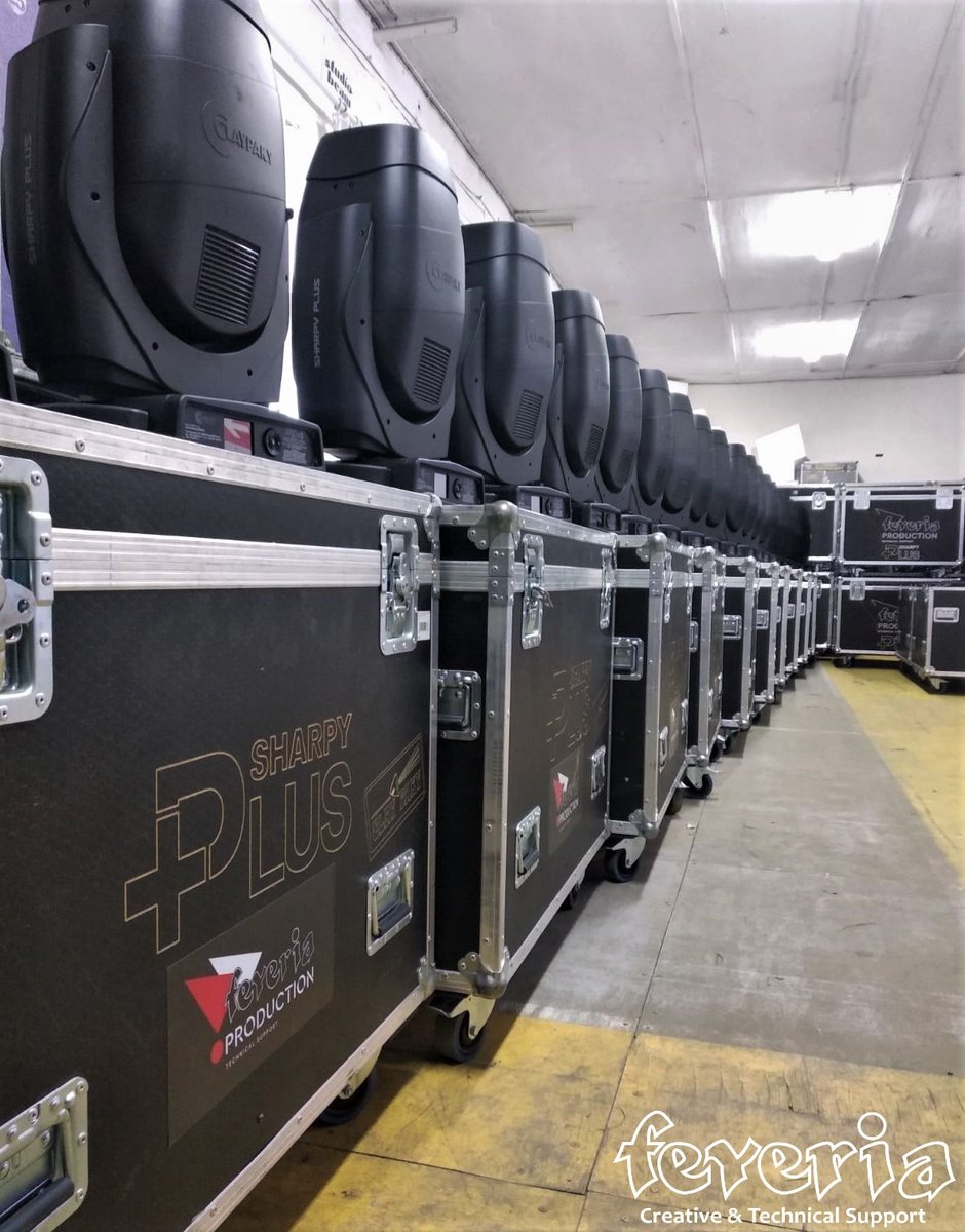 ClayPakyNews's tweet image. Ukrainian production and rental company Feyeria recently added a new batch of #SharpyPlus fixtures to their inventory!💡
#claypaky #feyeria #warehousewednesday