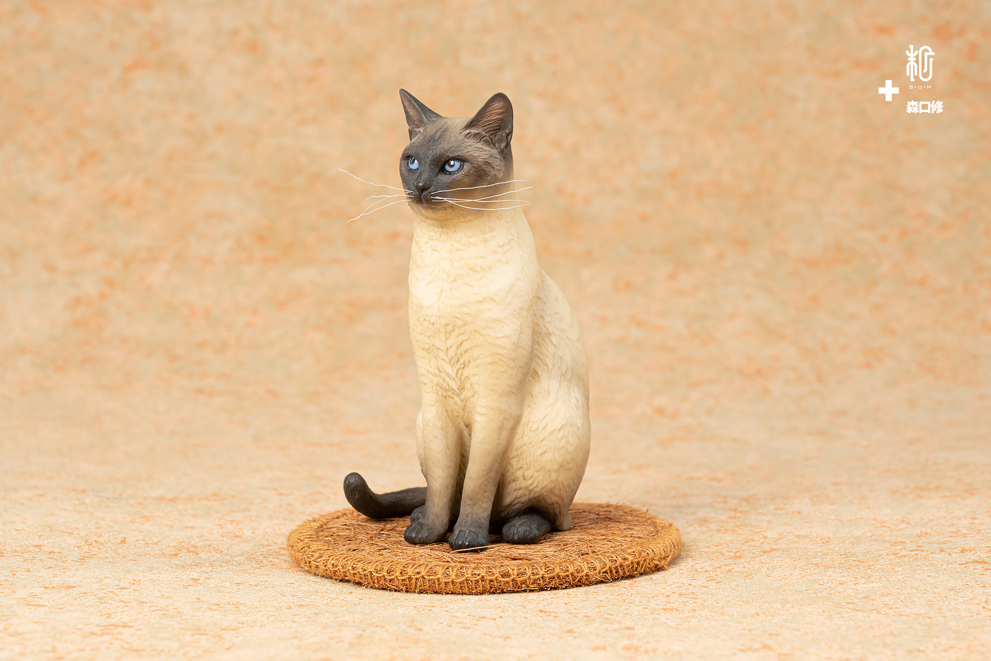 Sum Art 予約販売開始 猫造形作家森口修氏の名作シリーズ 森口修の猫 Sum Artコラボ第２弾 立ち姿 シャム猫 塗装 の販売を開始しました 森口氏ならではの繊細なリアル猫造形を是非ご注目ください 写真は製品版です T Co 9gpsatxrgw