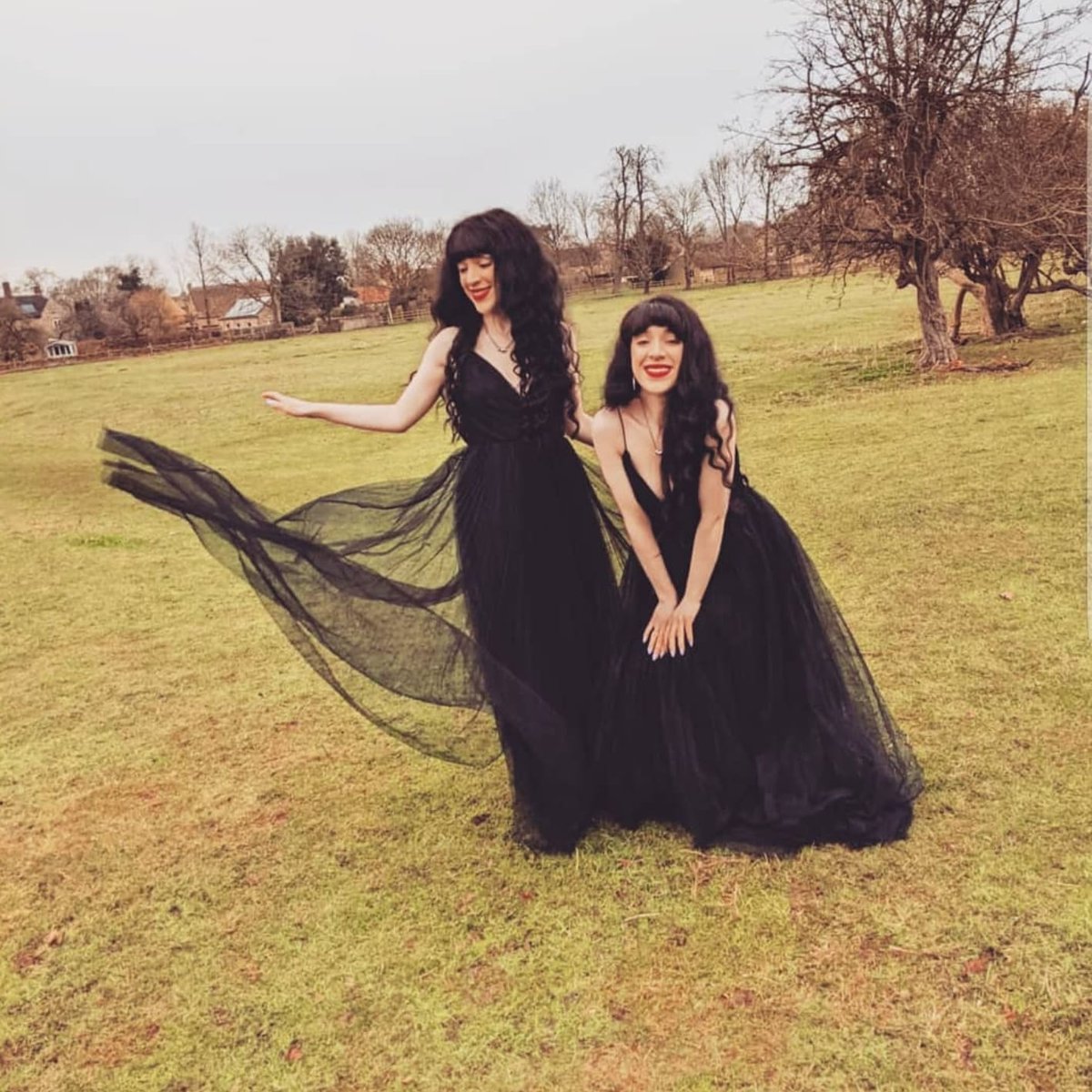 ClassicalTwins's tweet image. BIRTHDAY CONCERT - next Tuesday the 23rd we will be turning 26! To celebrate we will be streaming a live free concert from our house to yours!  live on our YouTube channel starting at 7pm, we really hope you can come!  Let us know any songs you would like included below! H&amp;amp;N ❤