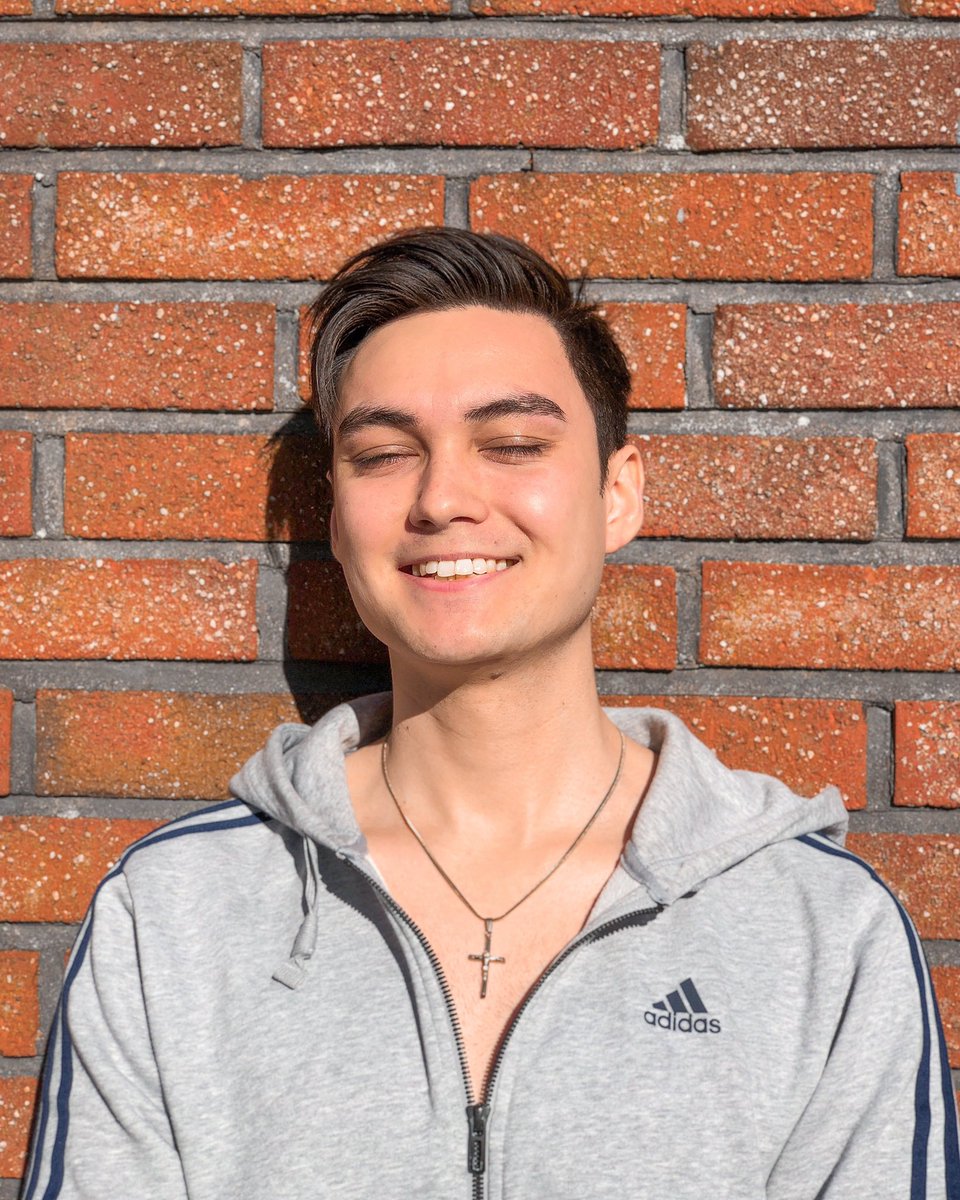 patfranksson's tweet photo. Feelin’ good, like I should ☀️ https://t.co/X3RZN4ueKi