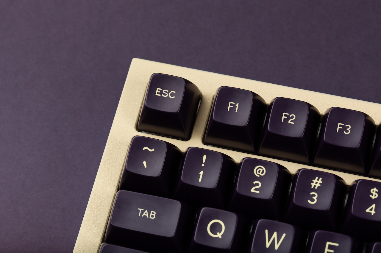 NovelKeys on Twitter: "Clean. Crisp. Compatible. Our NK87™ - Aluminum