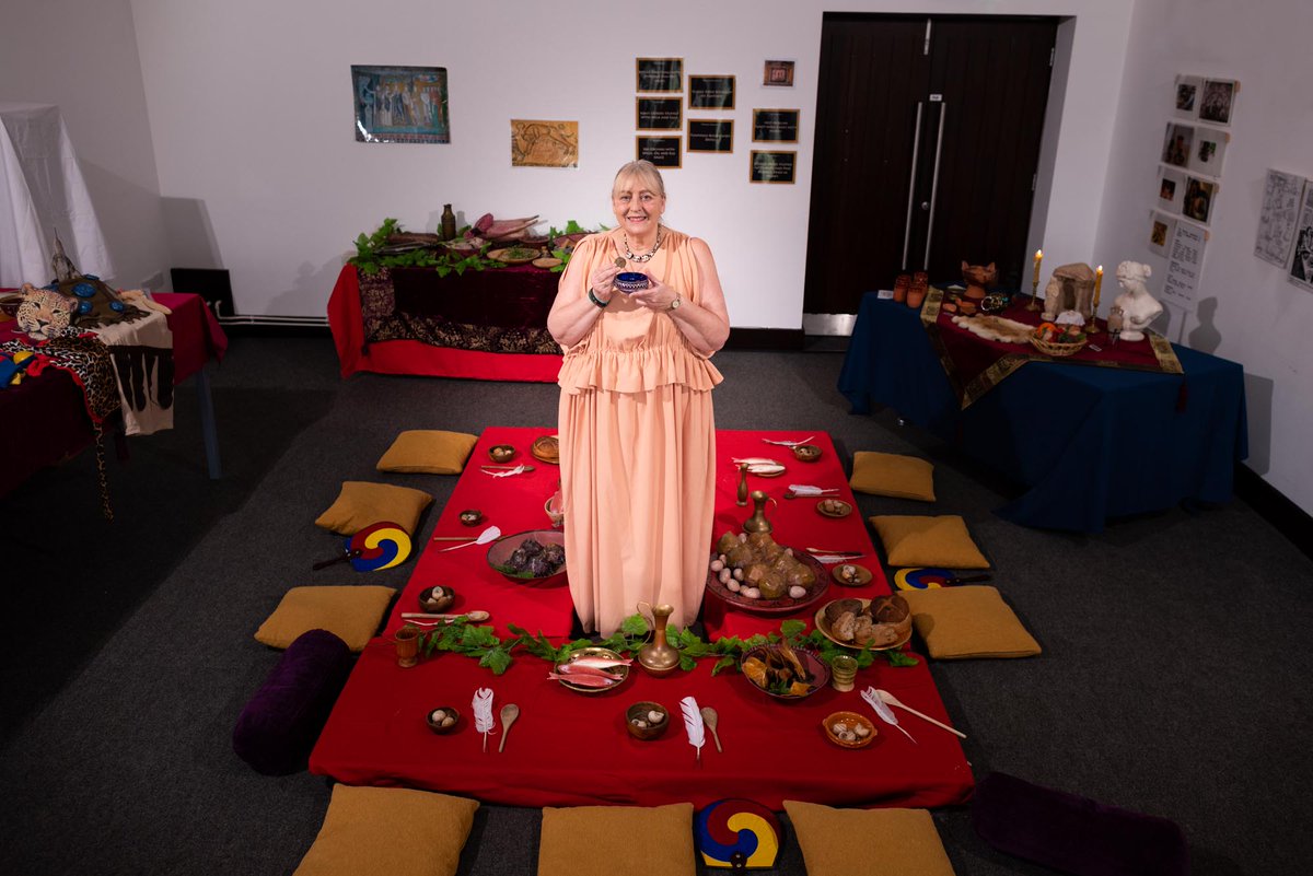 Teachers - did you know you can book a virtual school trip with us? They include a live streamed interactive session and resource packs, we’re offering 10% off your next virtual session booking, just fill out our four minute questionnaire!
forms.gle/caJzzfJvk3mZ4g… #edutwitter