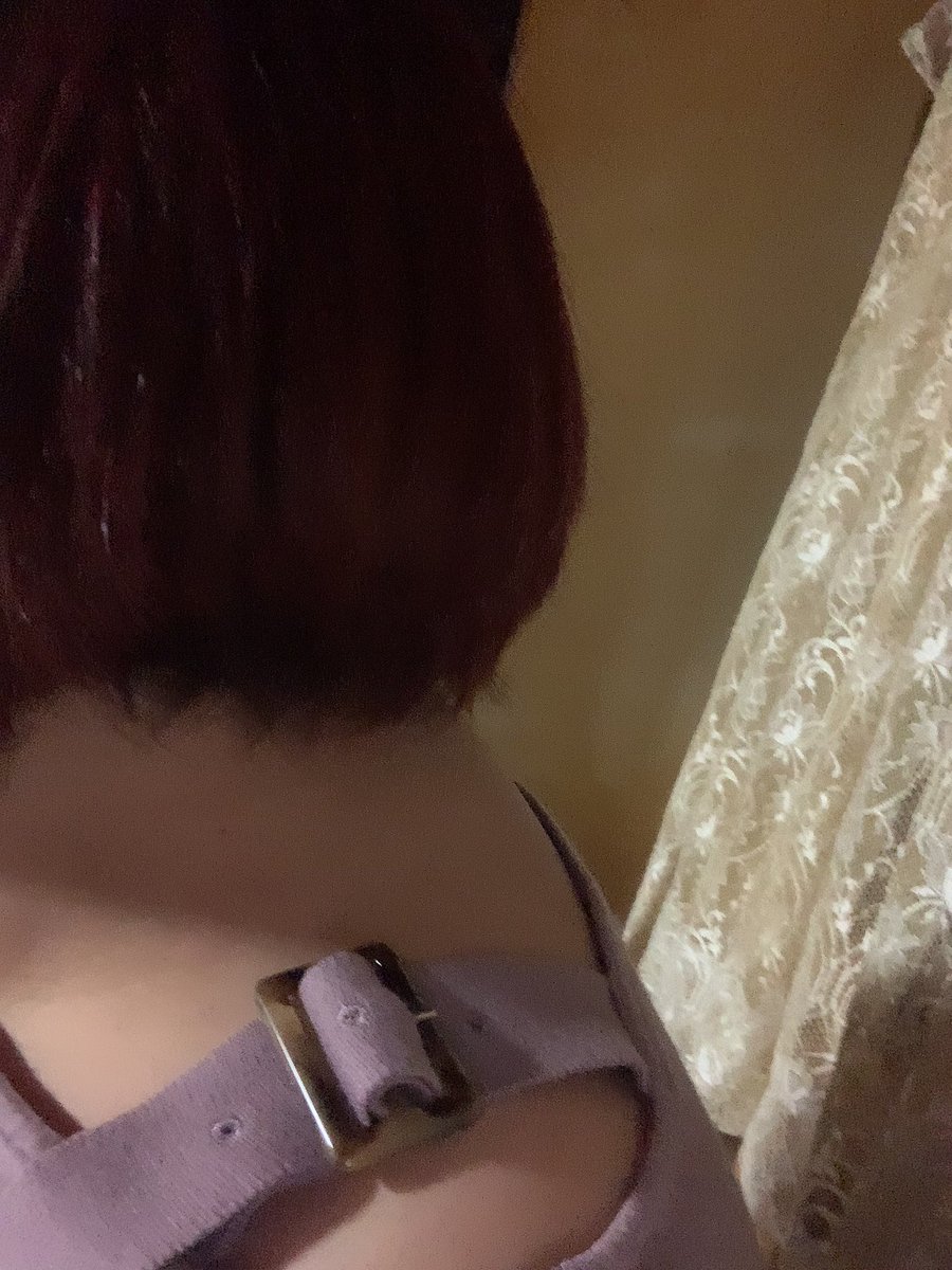 まなみ ミケポokami 髪には念が宿る なんて言うけれど ならあとどれだけ切り落とせば 仏さまになれるんだろう 散髪してきたぜwww うおぉ頸が寒いぃぃ