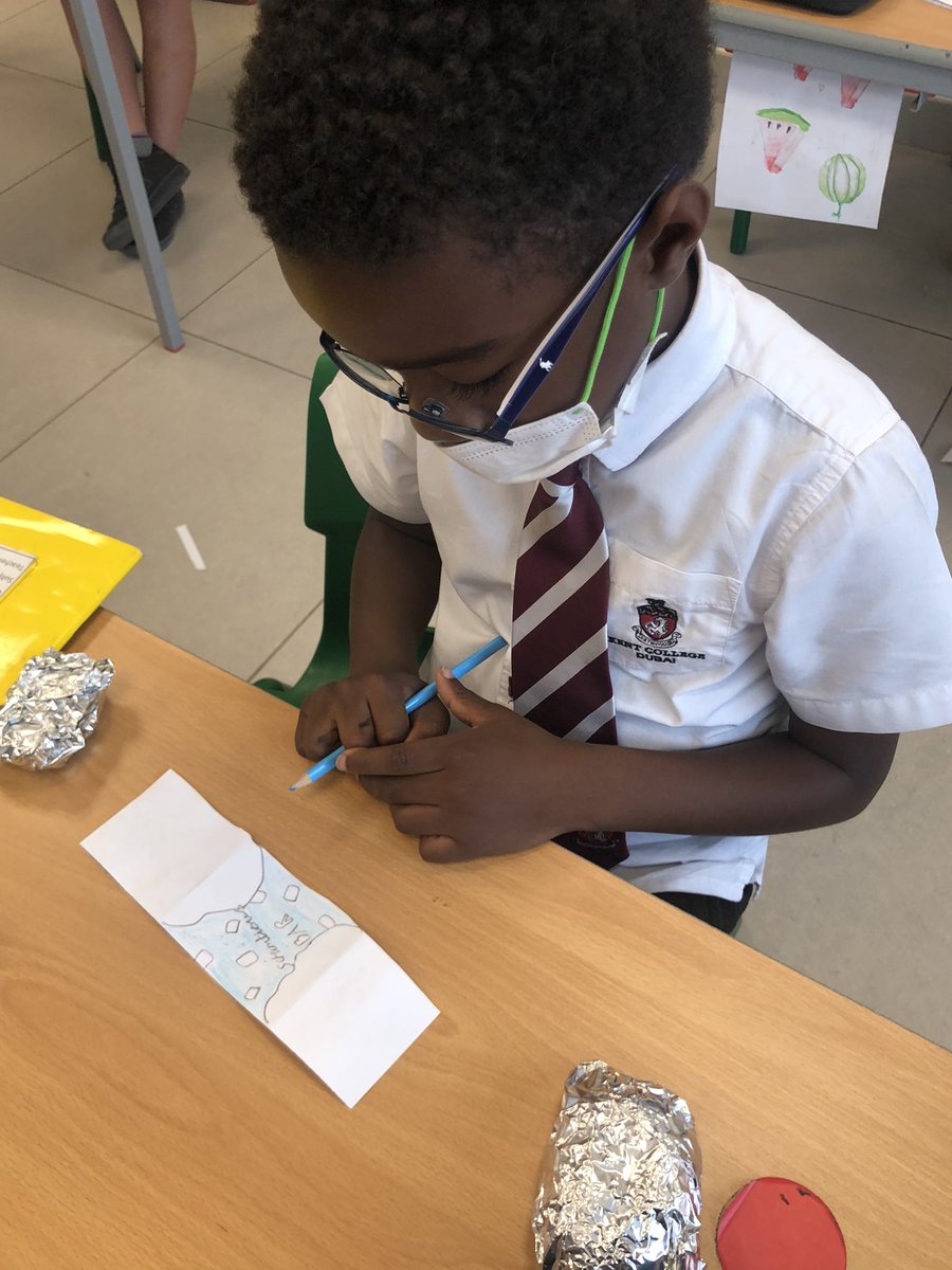KCD_Year3's tweet photo. @CadburyUK Fancy hiring some of our wonderful chocolate bar designers. We think they're amazing! https://t.co/fMPQpqcsoL