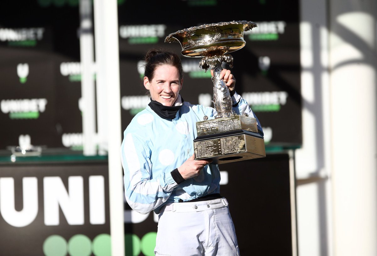 chamberlinsport's tweet image. Cheltenham Festival on ITV: average audience over a million (highest since records began). Peak: 1.5m.
Enjoy Day Two ☘️