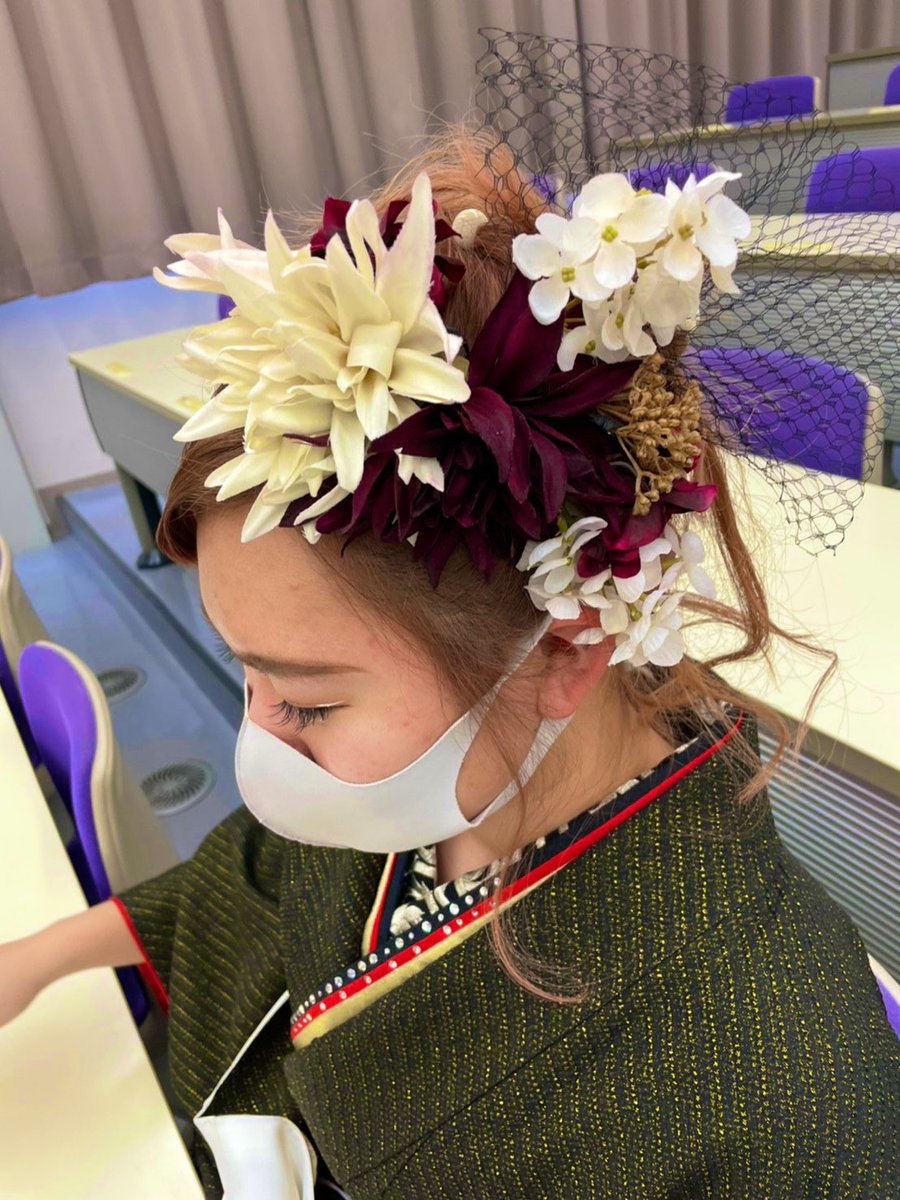 DP13、卒業式でした👏今年1年色々大変だった中で前向きに頑張ってくれた13期。皆さんが今後大きなステージに立ち、ダンス業界で大活躍してくれる事を心から応援してます😊2年間ありがとう‼️14期のリーダー達も素敵な映像ありがとうございました🙏