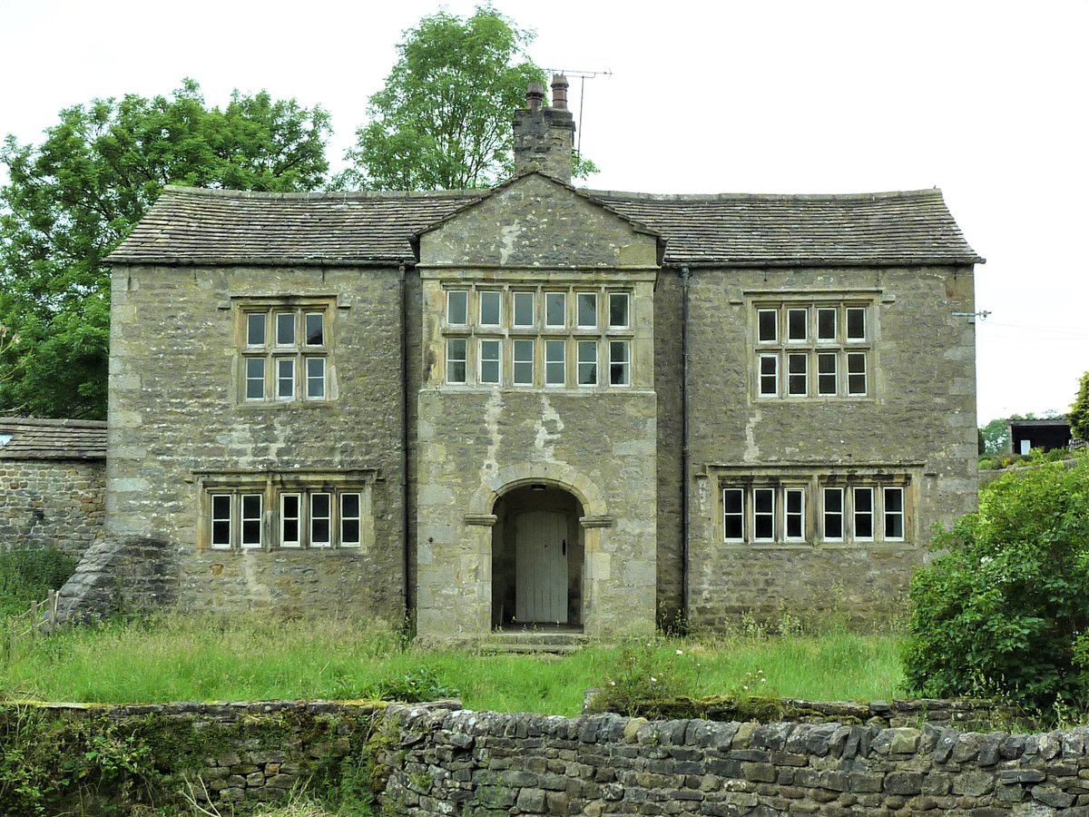 A late 17C house of lobby-entry plan. The two-storey gabled porch has mullion and transom windows at first floor, continuing round the sides of the porch. Two-seater privy at the rear. Fooden Hall, Bolton-by-Bowland (now Lancs, formerly Yorks).