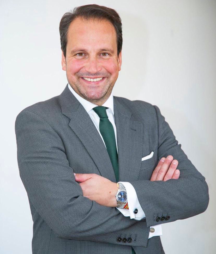 JaimeOzores's tweet photo. �� Tu día será bueno si trabajas para construir un futuro mejor 💫
#Headhunter #Leadership #Talent #Values #CEO #ExecutiveSearch #Management #NewEra @odgersberndtson #Odgers #OBGroup #OBSpain 🦅 https://t.co/7dGAdR8PWY