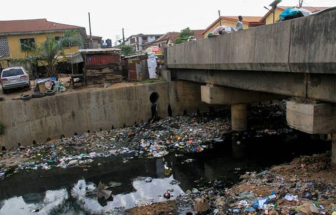 richardaumar's tweet photo. #WhatHasChanged @FMEnvng @FMWRNigeria in addressing proper drainage system management. #WASH #PACJA #CSdevnet #ncspas @OlumideIDOWU @Cocomademoiseil @aliyusadiq_gky @atayibabs @CSDevNet1_Steve https://t.co/m481jfgFun