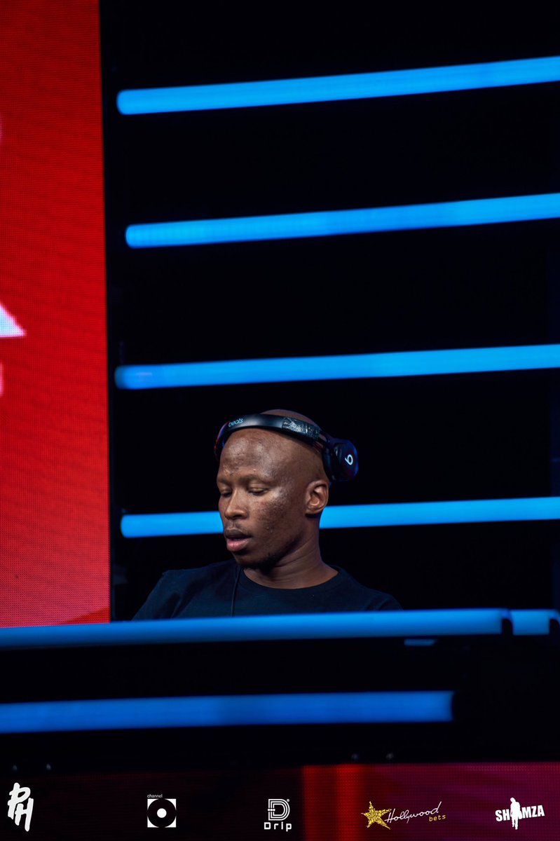 shayarecords's tweet photo. Everybody brought their A Game on the Lockdown House party #RandsTakeOver ‼️ Thank you all for tuning in 🙌🙌🙌🙌 #MakeCapeTownGreatAgain https://t.co/ff6hNLtFle