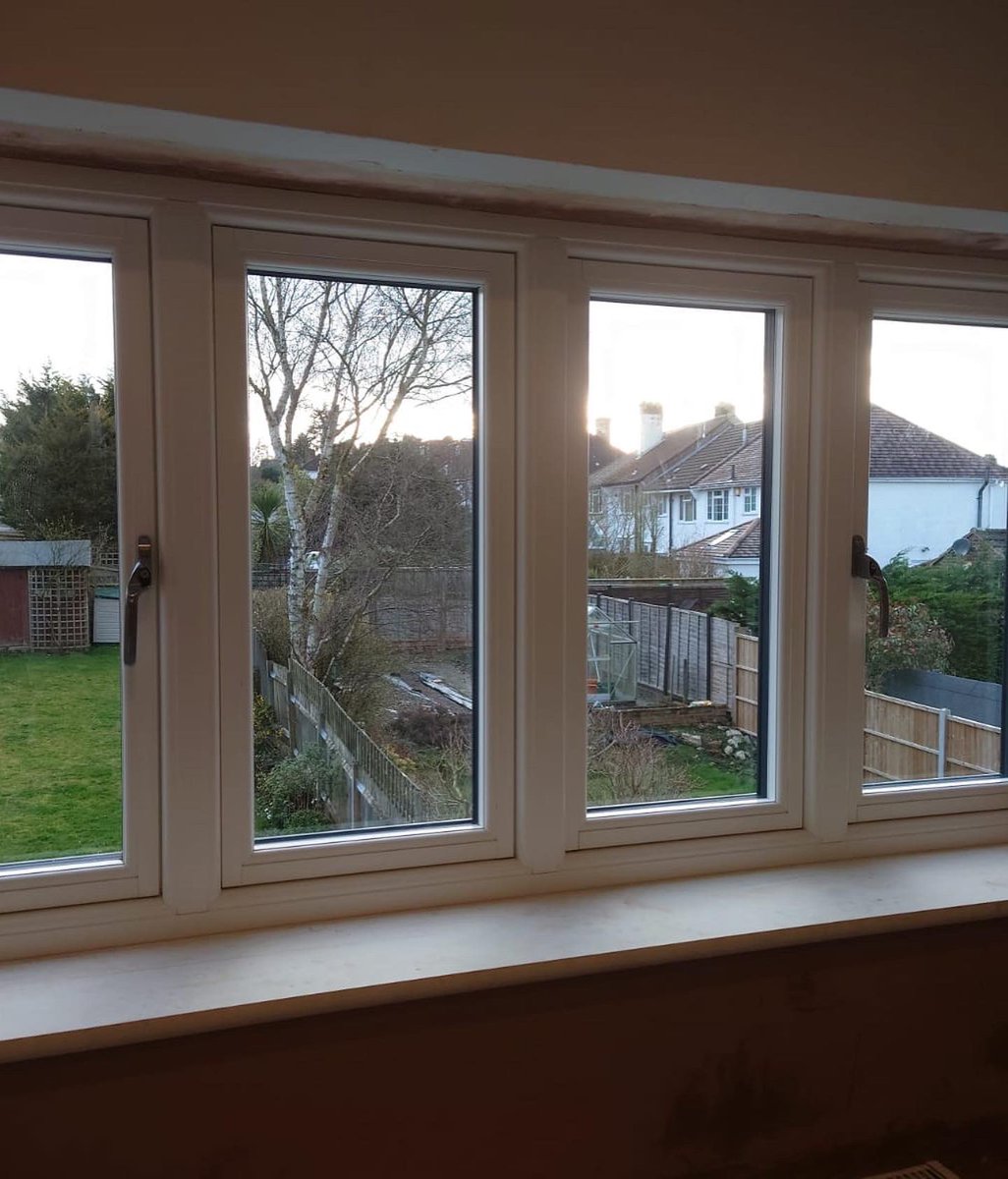 Nice transformation ✨ #Residence9 #windows &amp; #porch in eclectic grey ✨ customer is so chuffed with the result ✨ <a href="/residence9/">Residence Collection</a> <a href="/alt2timber/">'Choices' Alternative to Timber</a> <a href="/CWGChoices/">CWG Choices Ltd</a> ✨
#residencecollection #alternativetotimber #homeimprovement #renovation #dorking #brockham #reigate #localbusiness