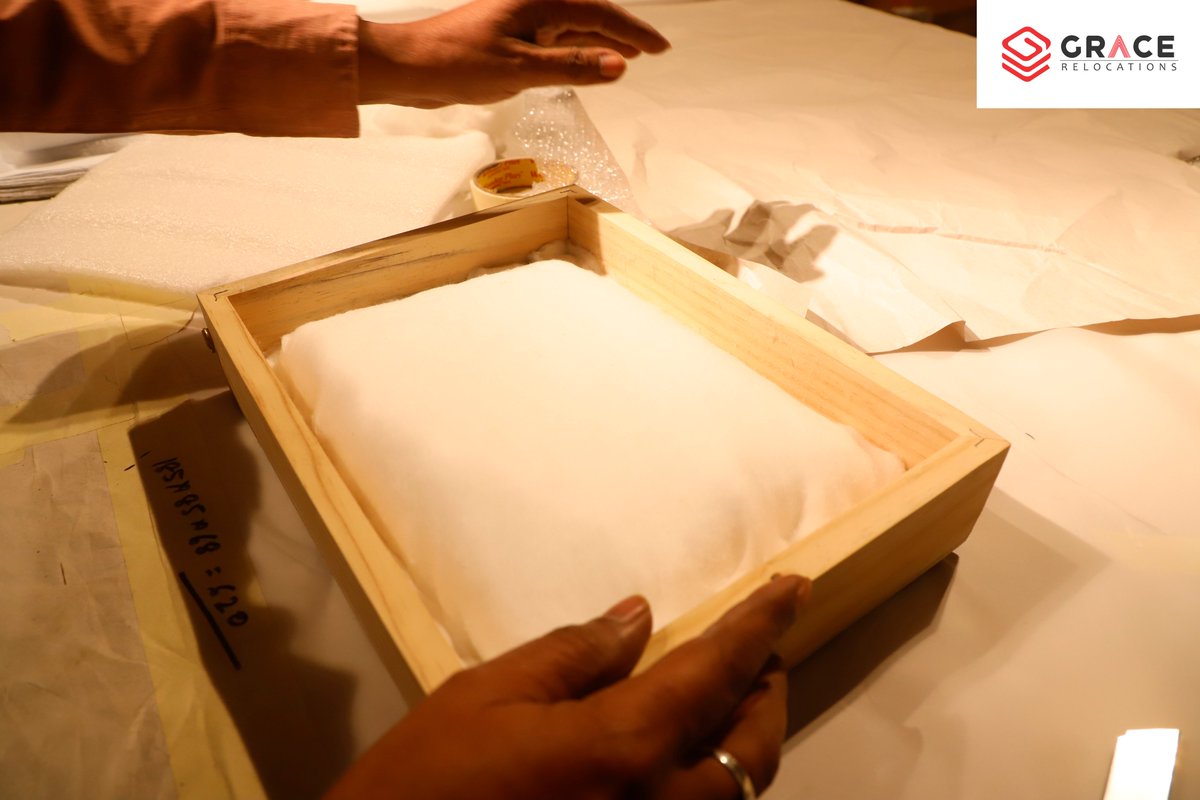 GraceRelocation's tweet photo. Art is an investment and holds sentimental value, trusting someone to move it takes courage. As professionals who have moved art for galleries, museums, artist, Exhibitions, and private owners for last10 years we are the solution for your art removals needs and conserve as well. https://t.co/ymDma5RHl4