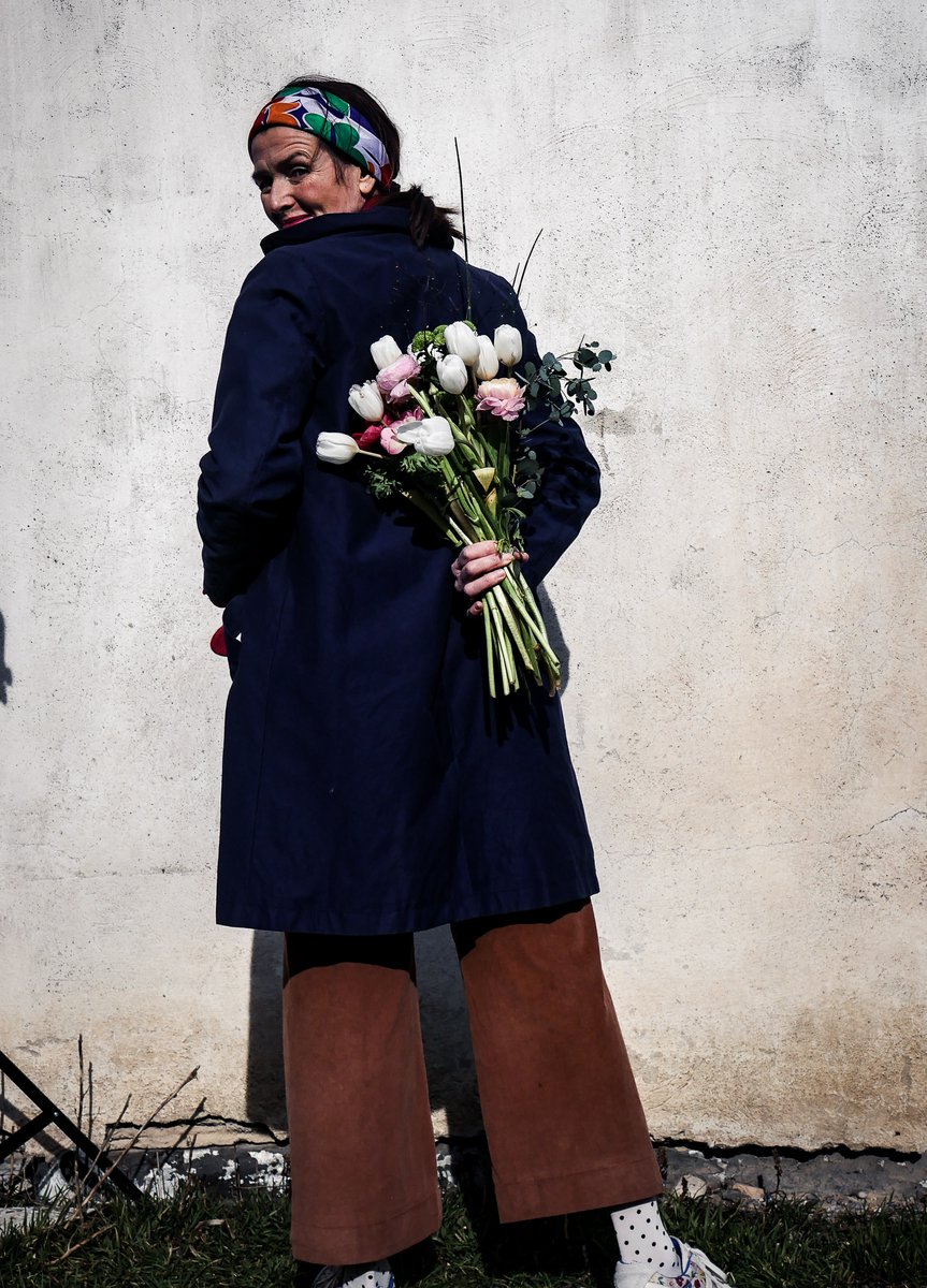 dolores_wally's tweet photo. Wer möchte nicht von Blumen überrascht werden? https://t.co/CNs2knxUOR