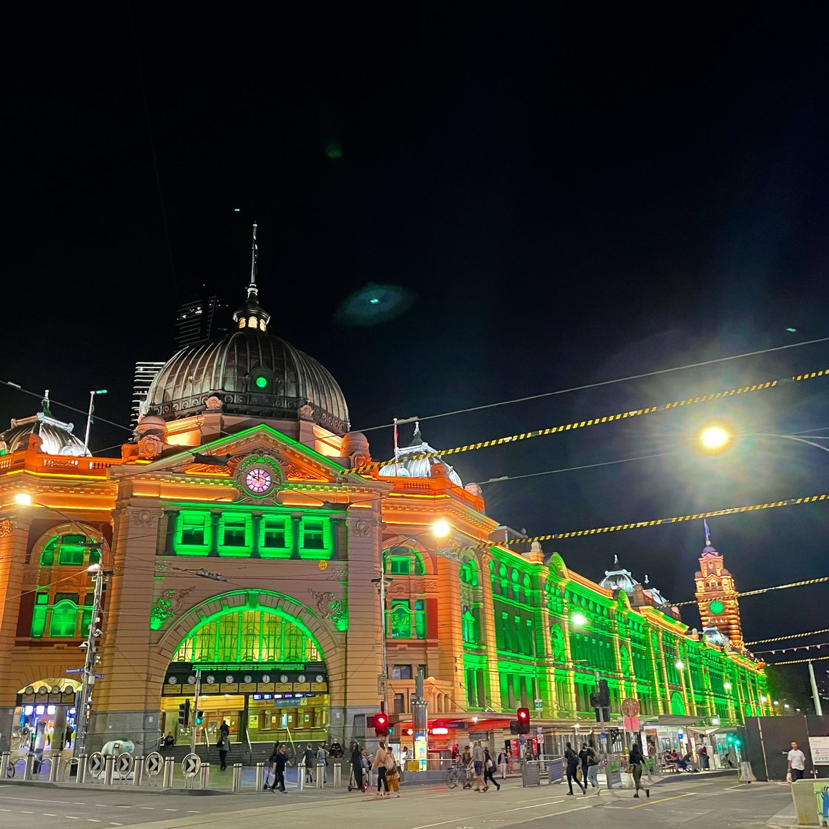 Melbourne going green.
Happy #StPatricksDay ! 

#GlobalGreening #GlobalIreland
