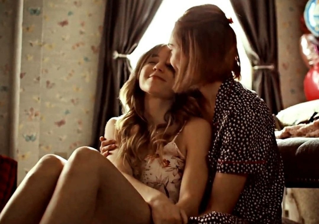 rein_8's tweet photo. Some things never change.. Happy #WayHaughtWednesday!
#WynonnaEarp #BringWynonnaHome https://t.co/SmaZO12DbD