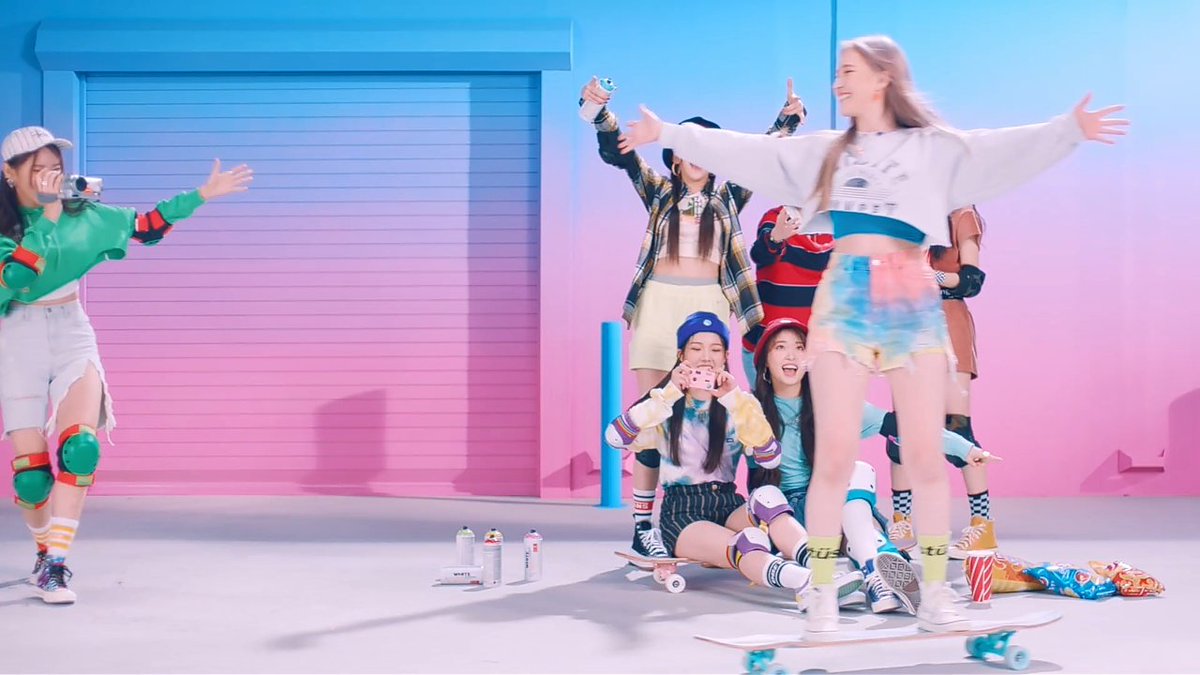 thinking about jihan (@jihanthinkerr) on Twitter photo 