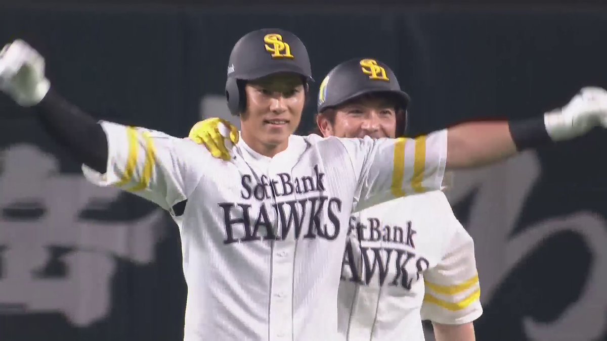 PacificleagueTV's tweet photo. 【試合結果】 3/17 PayPayD
福岡ソフトバンク 2x-1 横浜DeNA
福岡ソフトバンクがサヨナラ勝利。最終回2アウトからチャンスを作ると上林選手が試合を決める一打を放った。先発の武田投手は6回を1失点の投球。オープン戦初登板の高橋純投手と田浦投手は共に1回を無失点に抑えた。 #sbhawks #baystars https://t.co/HEImE0QHOA