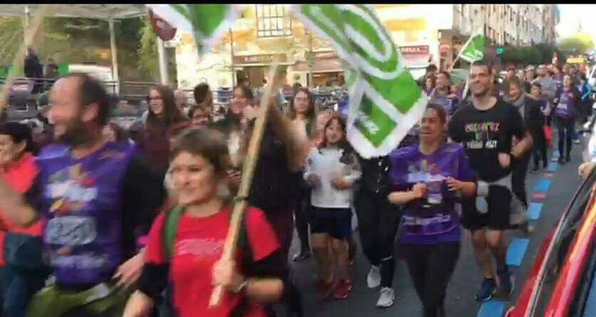 Bihar hasiko litzateke, baina aurten ezingo dugu Korrikak sentiarazten diguna bizi. 
Korrika ez bada ere ibilian, pausarik ez dezagula izan Euskal Herri euskalduna eraikitzen.
#KORRIKA
#BultzaEuskaltegiak
#Egia2019