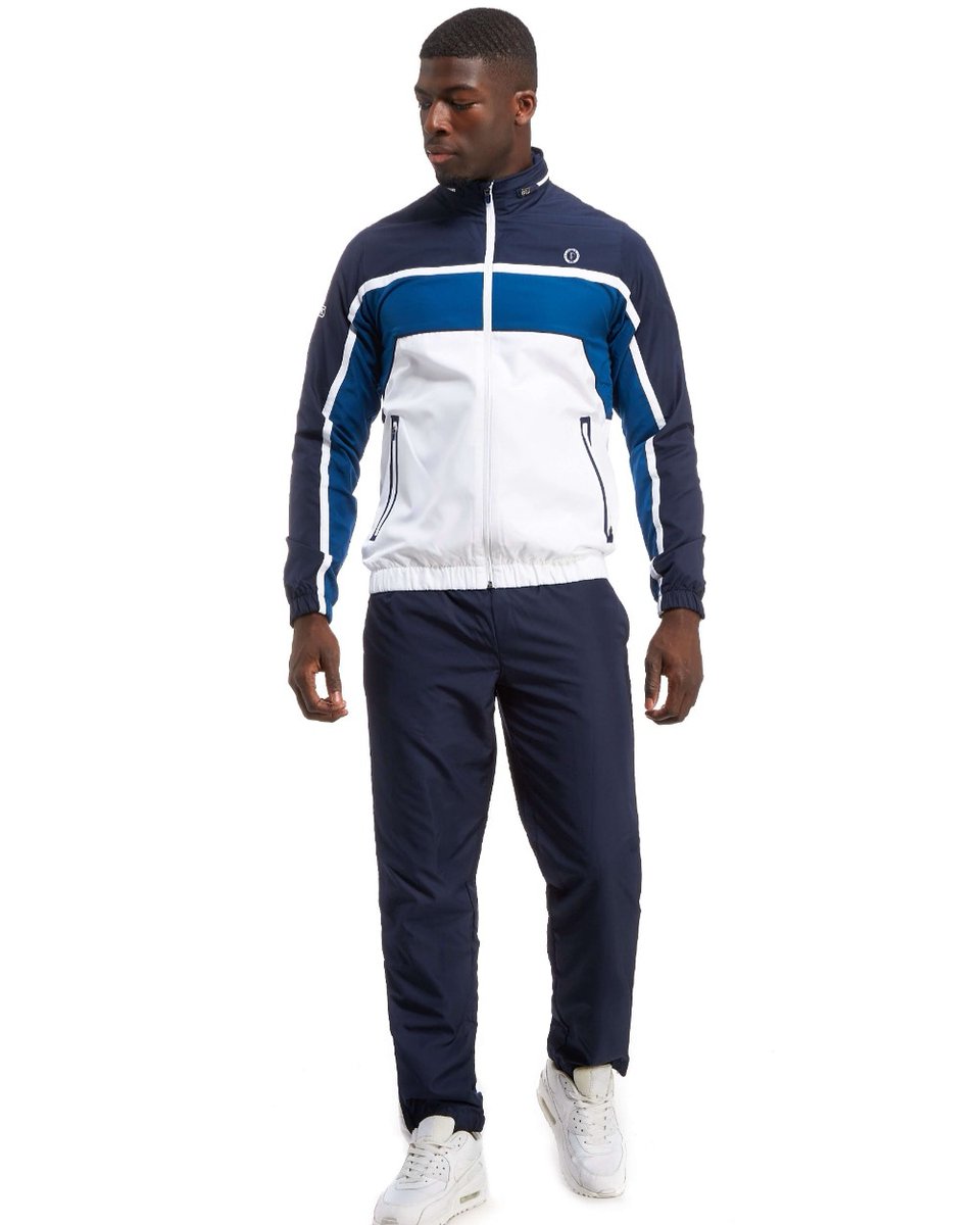 We are offering high quality in cheap price feel free to contact us dm 0r visit our website deqagonimpex.com WhatsApp 00923416707070
#joging 
#FitnessModel 
#menfashion 
#newtrend 
#fitnessjourney 
#sportsfashion 
#SPORTSWEAR 
#usa
#European 
#uk
#German 
#spain #itlay #ua