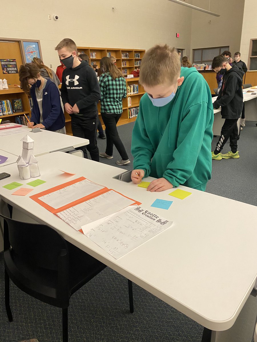 Gallery walk in 6th grade math looking at their castles to showcase their learning of surface area, volume, and shapes. #RepthatA