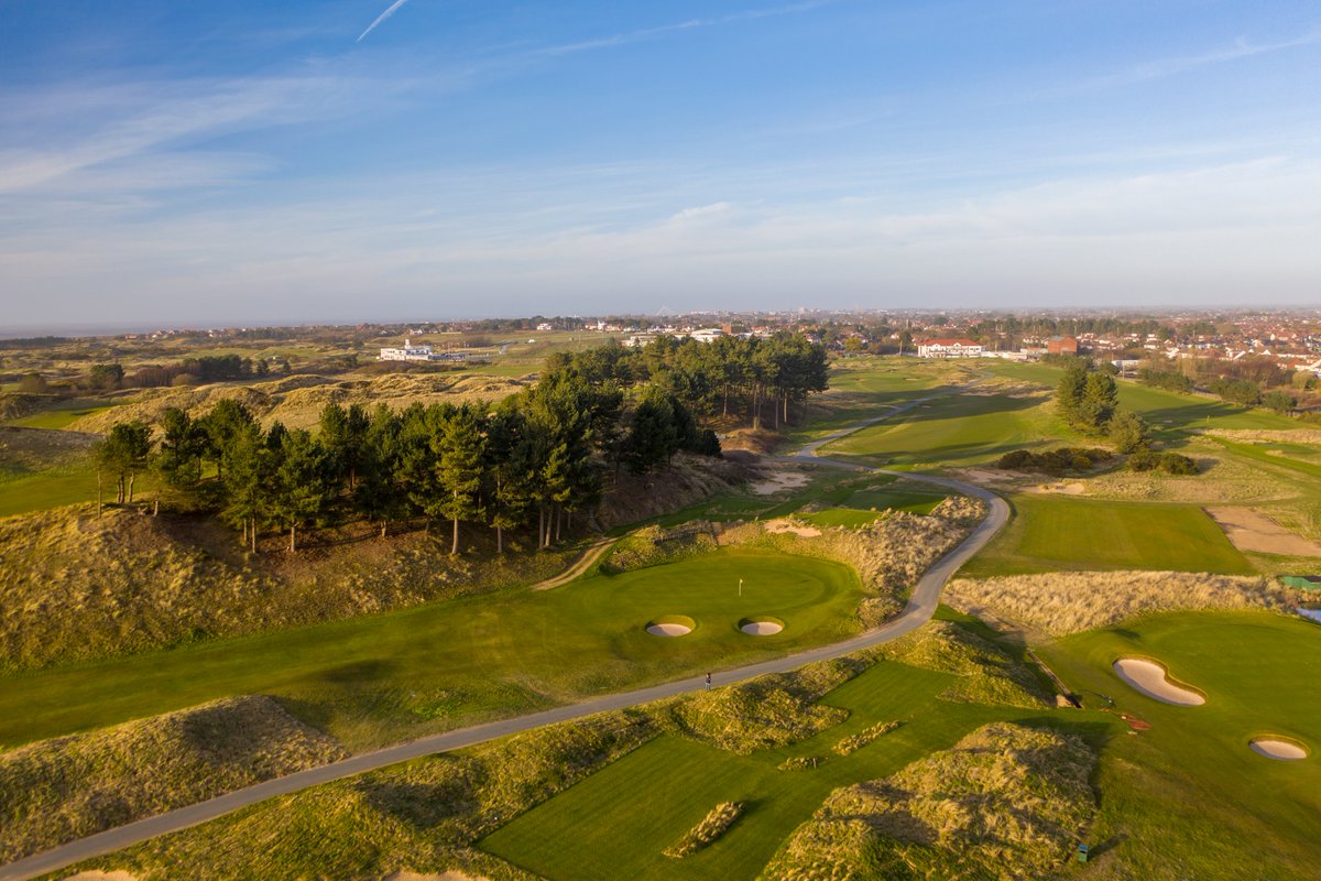 Some great images captured by @beyonddrones of the recently completed phase 2 course works by <a href="/GolfHml/">Clearwater Group.</a> <a href="/golfarchitects/">Mackenzie & Ebert</a> <a href="/Hillside_Greens/">Life on the Links</a> . Not long now! 🏌️‍♂️🏌️‍♀️