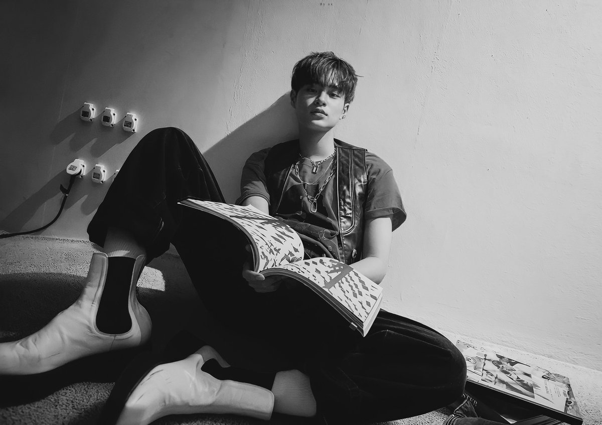 #이대휘 #LEEDAEHWI
📖