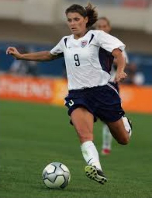 Sending out a special Happy Birthday, to a ,G.O.A.T.,Mia Hamm!!!   