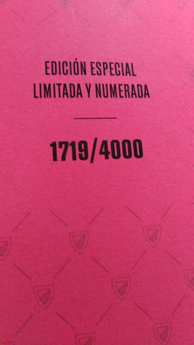 AngelPanaderoGa's tweet photo. @DatAthle hoy me ha llegado el ejemplar 1719. Que partido me ha tocado? Gracias https://t.co/Mk5U9QMf3Y