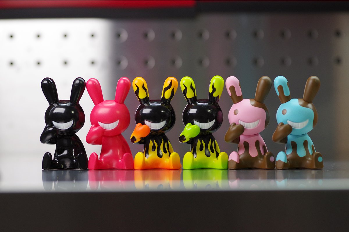 5月にSO-TA様から販売されるカプセルトイ版のブラックラビットの彩色