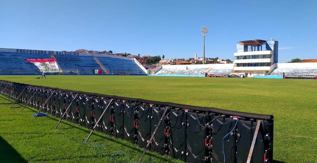 SetoristaSac's tweet photo. Quase tudo pronto no palco de Salgueiro x Corinthians! 🇧🇬🦅 https://t.co/2xcZST1sco