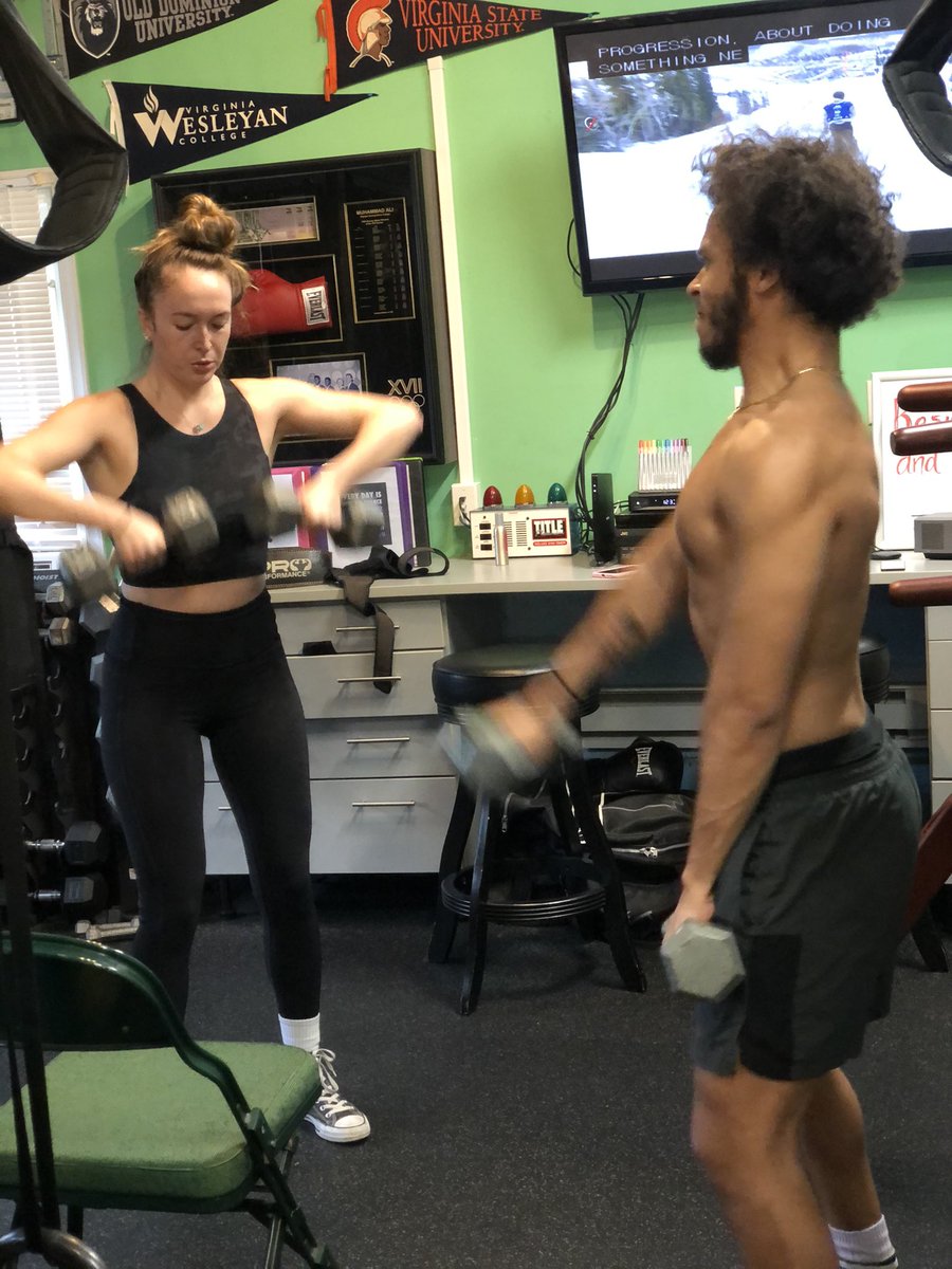 docspeaks's tweet image. 👀who’s home for #springbreak 🥰 @catevers @xavierva_  Remember 🤔#springbreaks before “real adulting.”😆