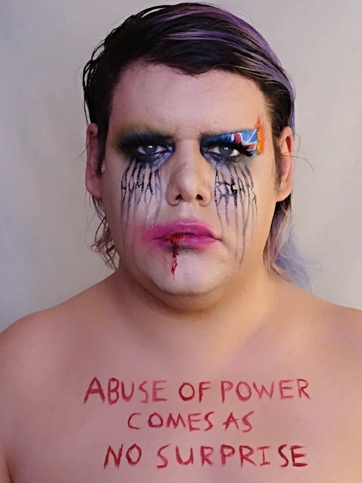 Rio_artistrymua's tweet photo. "Abuse of power comes as no surprise "
My piece in reaction to the police Bill.
This effects the right to protest against anything peacefully in the UK.
Using
@UCmademebuyit
@MakeupRVLTN
@DanessaMyricks beauty
#twitterseesitfirst
https://t.co/0VpobOZXNL https://t.co/zbozvBzHpj